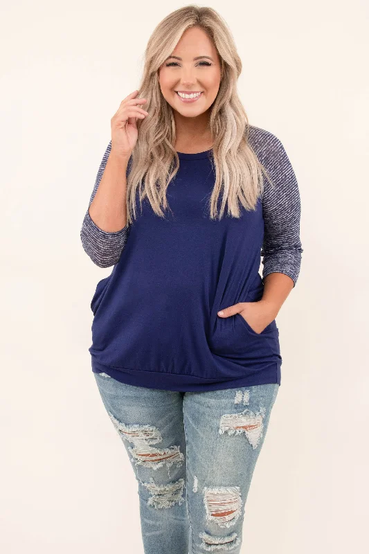 Chilly Afternoons Top, Navy