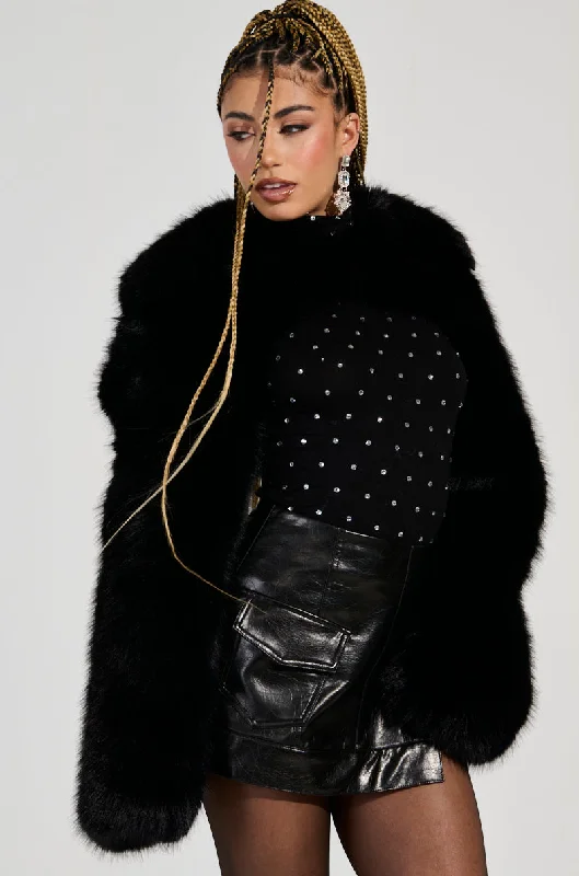 LEILA ULTRA CROP FAUX FUR IN BLACK