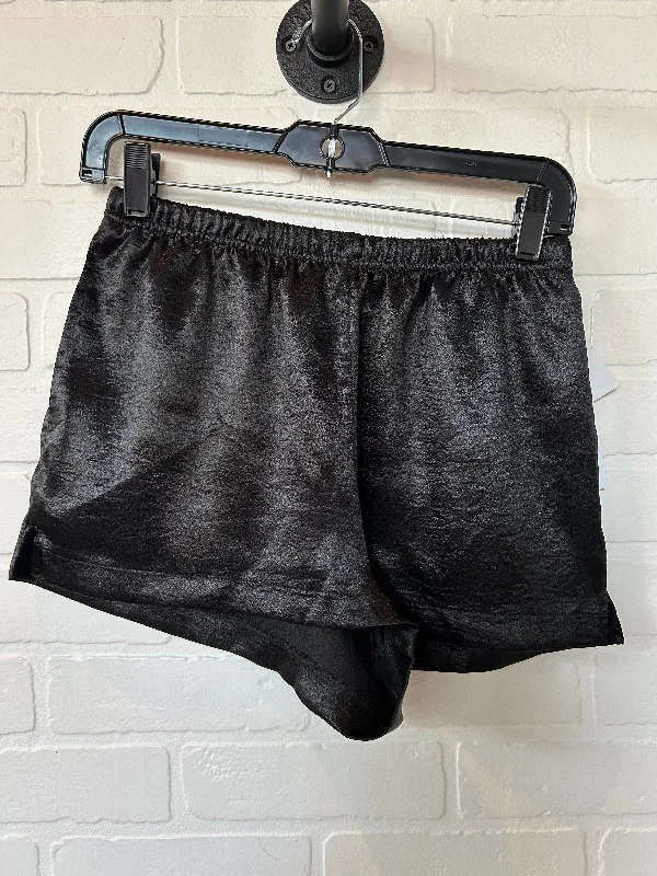 Black Shorts Double Zero, Size 4