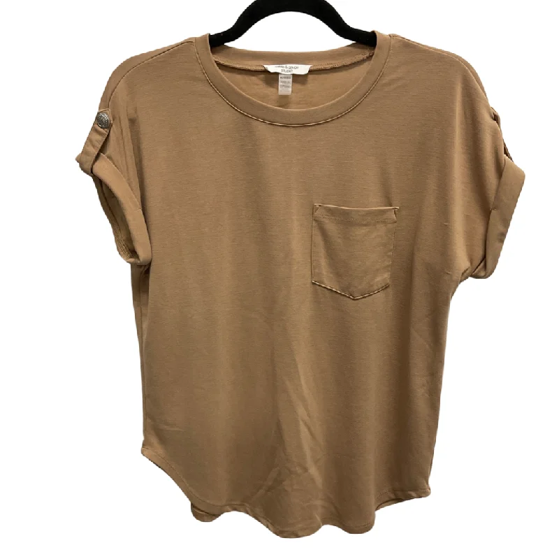 Top Short Sleeve Basic By Cable And Gauge In Beige, Size: Xs